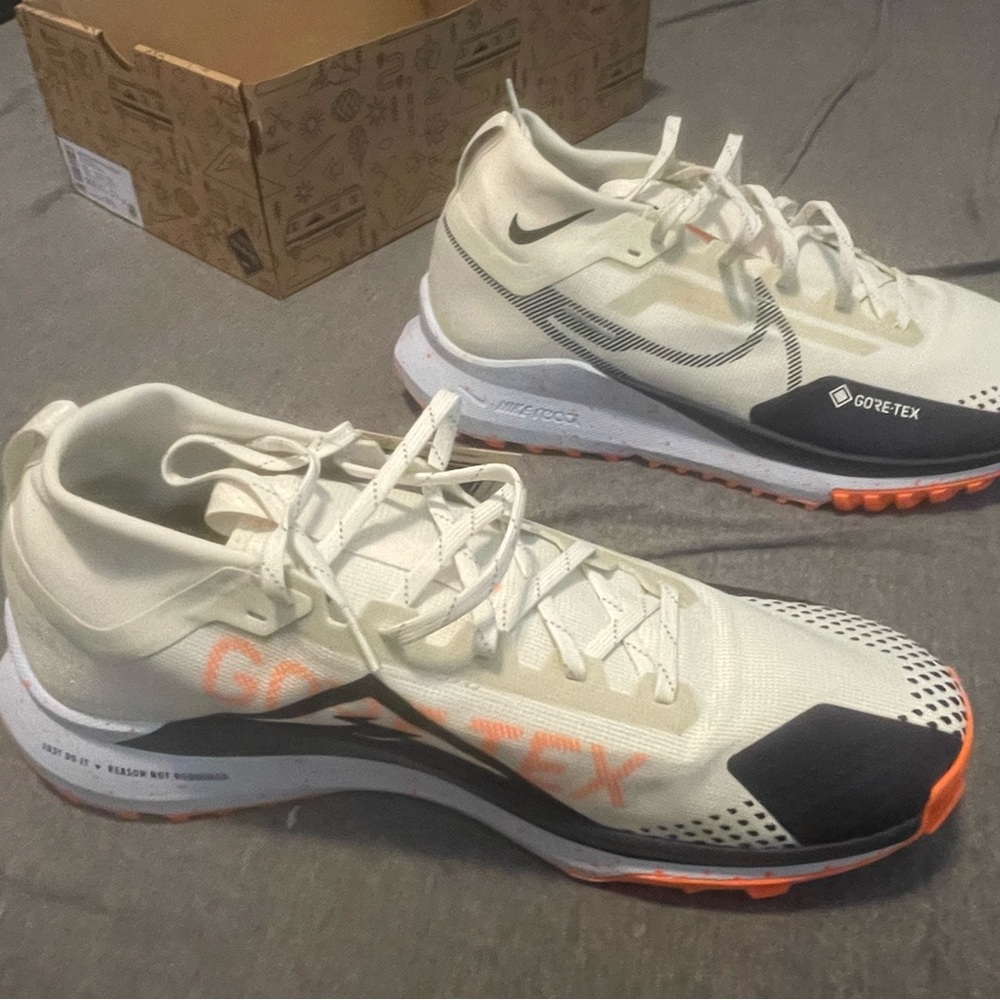 Nike React Pegasus Trail 4 GORE TEX / Sea Glass Purple Ink size 13 - Picture 2 of 7